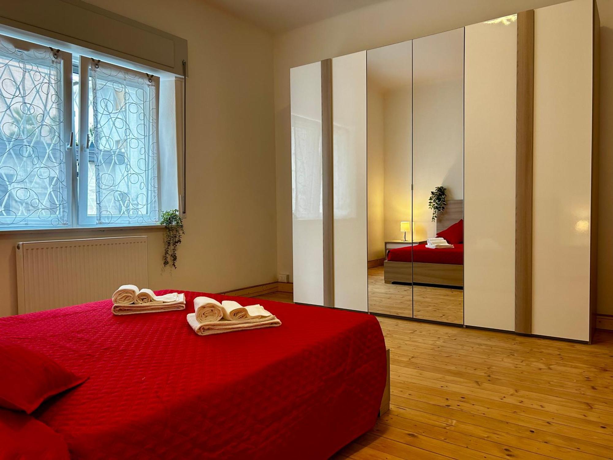 Luxury Allo Apartment In Center Of Udine Luaran gambar